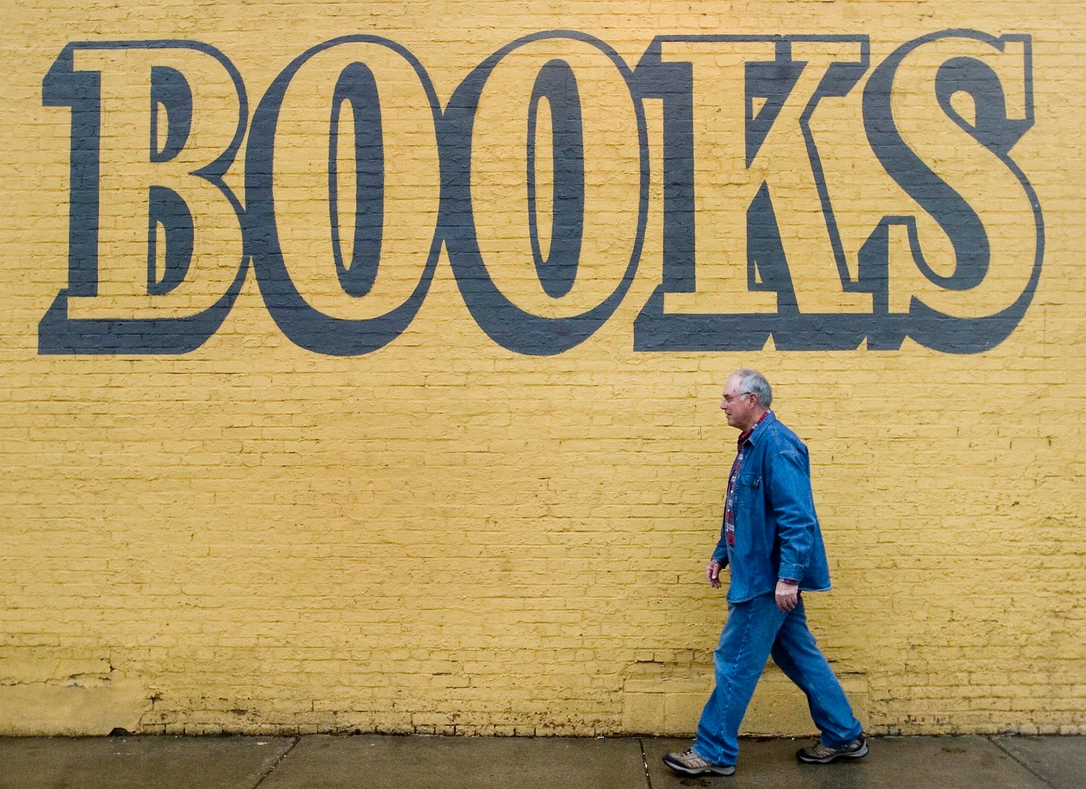Riverow Bookshop, Inc. ABAA Logo