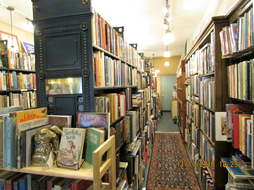 Gallagher Books, interior