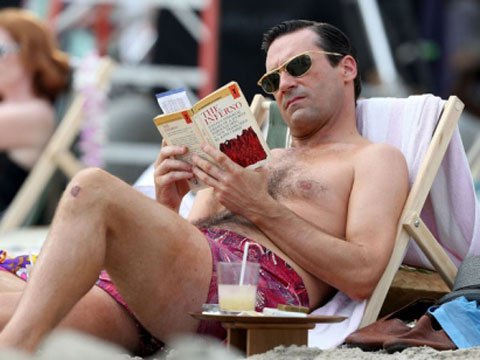 Don Draper reading The Inferno